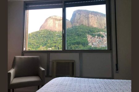 Apartamento à venda com 176m², 4 quartos e 2 vagas