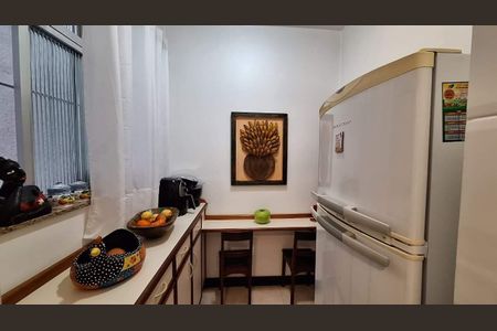 Apartamento à venda com 71m², 2 quartos e sem vaga