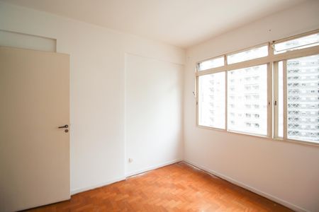 Apartamento à venda com 96m², 2 quartos e 1 vaga Apartamento à venda com 96m², 2 quartos e 1 vagaQuarto 1