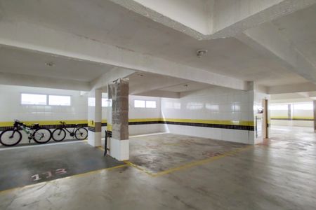Apartamento para alugar com 77m², 2 quartos e 1 vaga Apartamento para alugar com 77m², 2 quartos e 1 vagaGaragem