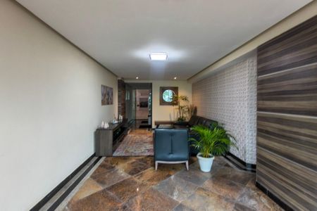 Apartamento para alugar com 77m², 2 quartos e 1 vaga Apartamento para alugar com 77m², 2 quartos e 1 vagaHall de entrada