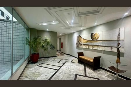 Apartamento à venda com 100m², 3 quartos e 1 vaga Apartamento à venda com 100m², 3 quartos e 1 vagaHall social