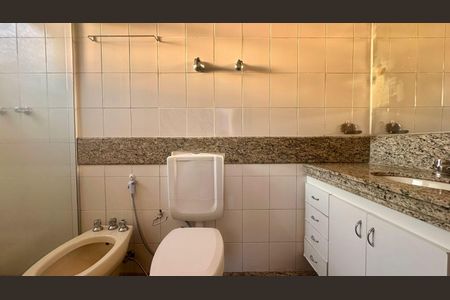 Apartamento à venda com 100m², 3 quartos e 1 vaga Apartamento à venda com 100m², 3 quartos e 1 vagaBanheiro