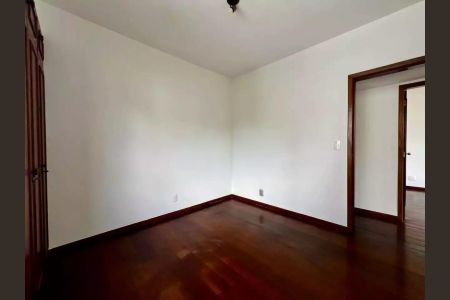 Quarto  de apartamento à venda com 3 quartos, 100m² em Serra, Belo Horizonte