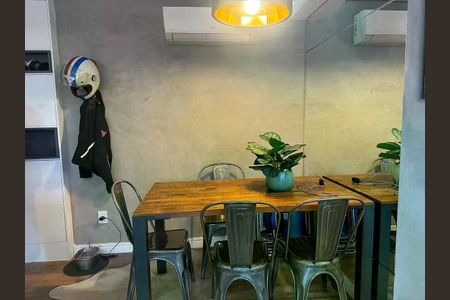 Apartamento à venda com 2 quartos, 72m² em Pompeia, São Paulo