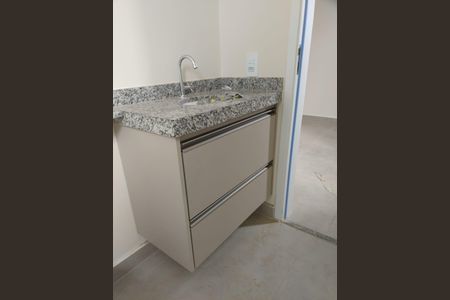 Banheiro de apartamento à venda com 2 quartos, 63m² em Jardim Santa Madalena, Sumaré