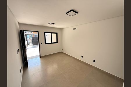 Casa à venda com 3 quartos, 130m² em Vila Dom Pedro II, São Paulo