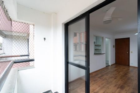 Apartamento para alugar com 57m², 2 quartos e 1 vagaVaranda