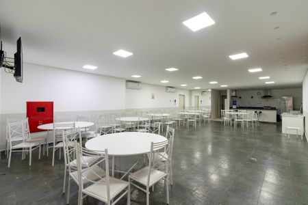 Apartamento para alugar com 57m², 2 quartos e 1 vagaÁrea comum - Salão de festas
