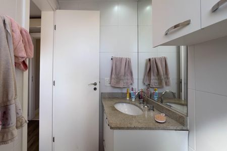 Apartamento para alugar com 100m², 2 quartos e 2 vagas Apartamento para alugar com 100m², 2 quartos e 2 vagasBanheiro