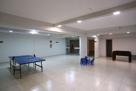 Apartamento à venda com 58m², 2 quartos e 2 vagas Apartamento à venda com 58m², 2 quartos e 2 vagasÁrea comum - Salão de festas