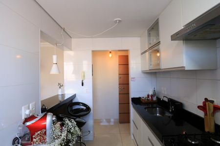 Apartamento à venda com 58m², 2 quartos e 2 vagas Apartamento à venda com 58m², 2 quartos e 2 vagasCozinha e Área de Serviço