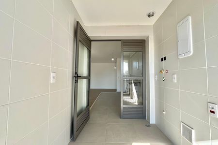 Apartamento à venda com 106m², 3 quartos e 2 vagas Apartamento à venda com 106m², 3 quartos e 2 vagasÁrea de Serviço