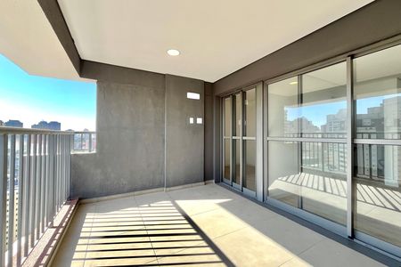 Apartamento à venda com 106m², 3 quartos e 2 vagas Apartamento à venda com 106m², 3 quartos e 2 vagasVaranda