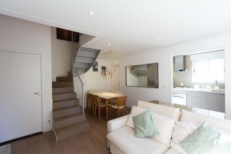 Apartamento à venda com 76m², 2 quartos e 2 vagas Apartamento à venda com 76m², 2 quartos e 2 vagasSala