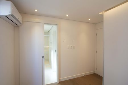 Apartamento à venda com 76m², 2 quartos e 2 vagas Apartamento à venda com 76m², 2 quartos e 2 vagasQuarto
