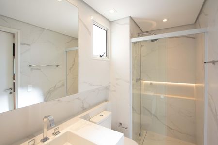 Apartamento à venda com 76m², 2 quartos e 2 vagas Apartamento à venda com 76m², 2 quartos e 2 vagasBanheiro da Suíte
