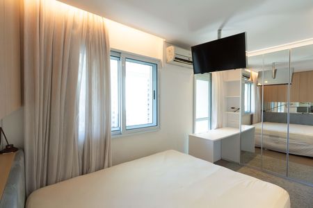 Apartamento à venda com 76m², 2 quartos e 2 vagas Apartamento à venda com 76m², 2 quartos e 2 vagasSuíte