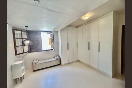 Casa à venda com 3 quartos, 120m² em Vila Madalena, São Paulo