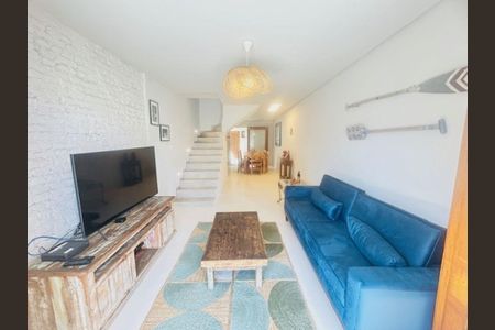 Casa à venda com 3 quartos, 120m² em Vila Madalena, São Paulo