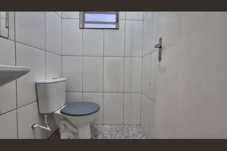 Casa para alugar com 110m², 2 quartos e sem vagaBanheiro 