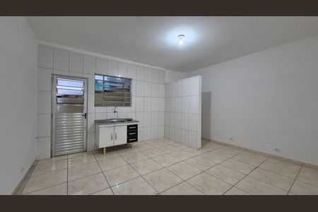 Casa para alugar com 110m², 2 quartos e sem vagaCozinha 