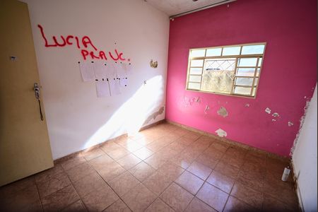 Casa à venda com 200m², 3 quartos e 3 vagas