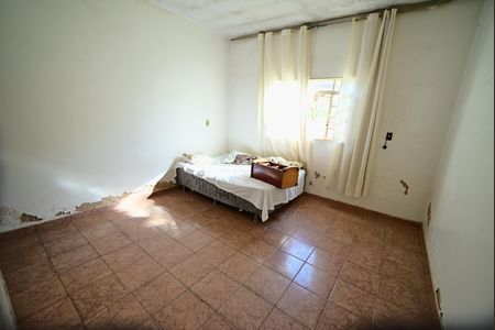 Casa à venda com 200m², 3 quartos e 3 vagas