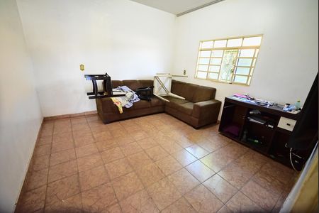 Casa à venda com 200m², 3 quartos e 3 vagas
