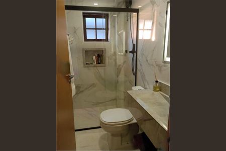 Casa à venda com 3 quartos, 110m² em Jardim Guairaca, São Paulo
