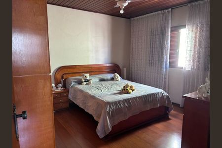 Casa à venda com 300m², 3 quartos e 1 vaga