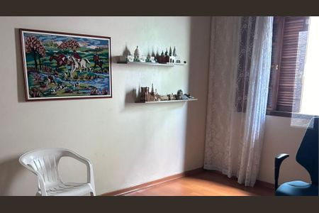 Casa à venda com 300m², 3 quartos e 1 vaga