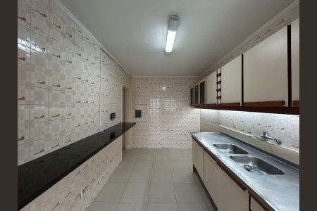 Apartamento para alugar com 105m², 2 quartos e 1 vagaCozinha