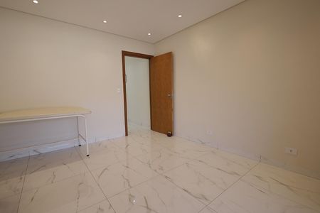 Casa à venda com 354m², 3 quartos e 2 vagas Casa à venda com 354m², 3 quartos e 2 vagasSala