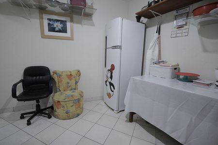 Casa à venda com 354m², 3 quartos e 2 vagas Casa à venda com 354m², 3 quartos e 2 vagasEdicula