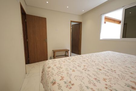 Casa à venda com 354m², 3 quartos e 2 vagas Casa à venda com 354m², 3 quartos e 2 vagasQuarto Suíte 1
