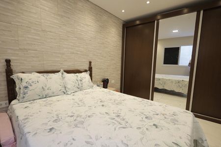 Casa à venda com 354m², 3 quartos e 2 vagas Casa à venda com 354m², 3 quartos e 2 vagasQuarto Suíte 2