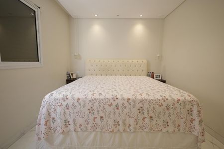 Casa à venda com 354m², 3 quartos e 2 vagas Casa à venda com 354m², 3 quartos e 2 vagasQuarto Suíte 1