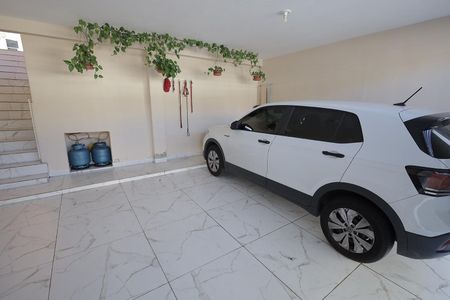 Garagem de casa à venda com 3 quartos, 354m² em Vila Curuçá, Santo André