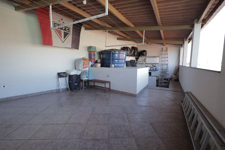 Casa à venda com 354m², 3 quartos e 2 vagas Casa à venda com 354m², 3 quartos e 2 vagasDeposito