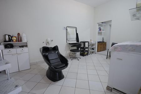 Casa à venda com 354m², 3 quartos e 2 vagas Casa à venda com 354m², 3 quartos e 2 vagasEdicula