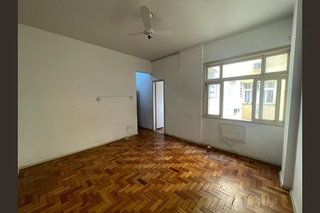 Apartamento para alugar com 24m², 1 quarto e sem vaga