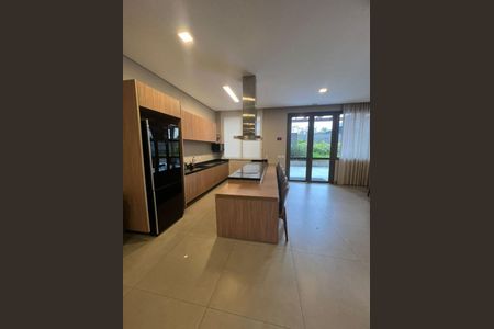 Apartamento à venda com 4 quartos, 236m² em Vila Gilda, Santo André