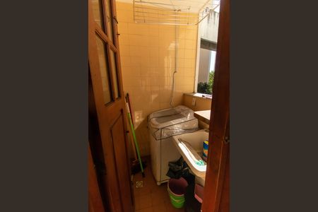Apartamento à venda com 46m², 1 quarto e 1 vaga Apartamento à venda com 46m², 1 quarto e 1 vagaCozinha e Área de Serviço