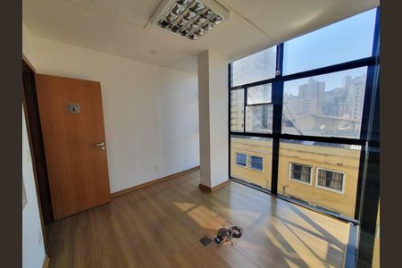 Apartamento para alugar com 3 quartos, 130m² em Coracao de Jesus, Belo Horizonte