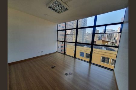 Apartamento para alugar com 3 quartos, 130m² em Coracao de Jesus, Belo Horizonte