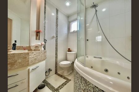 Apartamento à venda com 133m², 3 quartos e 3 vagas