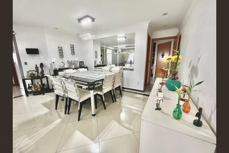 Apartamento à venda com 133m², 3 quartos e 3 vagas