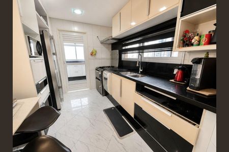 Apartamento à venda com 133m², 3 quartos e 3 vagas