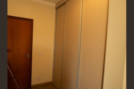 Casa de condomínio para alugar com 252m², 3 quartos e 4 vagas Casa de condomínio para alugar com 252m², 3 quartos e 4 vagasQuarto 2